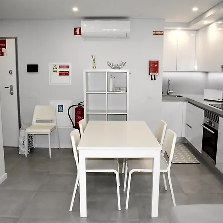 Apartman Largo Gaspar Lemos 1d *